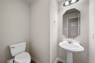 15214 Sky Brook Ln, Houston, TX 77044 - Photo 8