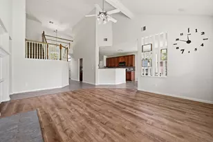 15214 Sky Brook Ln, Houston, TX 77044 - Photo 10