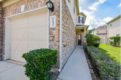 16021 Summerville Lake Drive, Tomball, TX 77377 - Photo 6