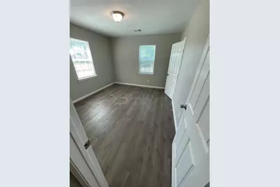 3211 Retta Street, Houston, TX 77026 - Photo 4