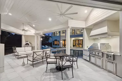 11095 Memorial Drive, Houston, TX 77024 - Photo 40