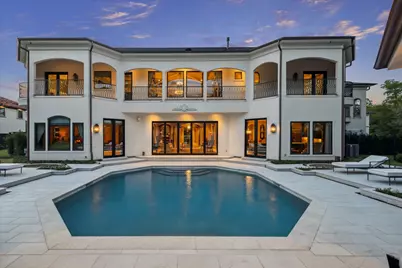 11095 Memorial Drive, Houston, TX 77024 - Photo 38