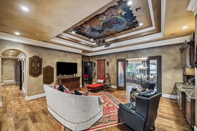 11095 Memorial Drive, Houston, TX 77024 - Photo 22