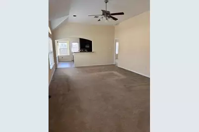 5211 Lagoon Court, Bacliff, TX 77518 - Photo 4