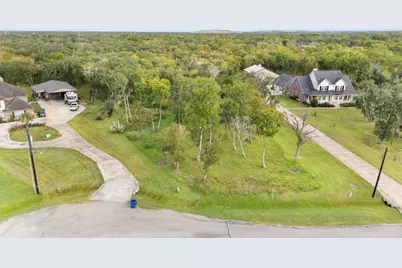 31919 Redfish Trail, Richwood, TX 77515 - Photo 2