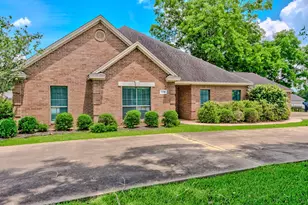5200 N Main St, Vidor, TX 77662 - Photo 2
