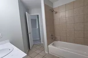 4121 Mallow St, Houston, TX 77051 - Photo 20