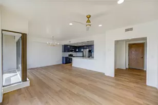 2001 Holcombe Blvd, Houston, TX 77030 - Photo 8