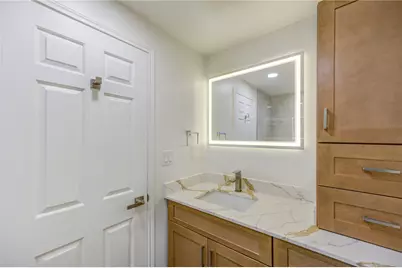 2001 Holcombe Boulevard #2203, Houston, TX 77030 - Photo 34