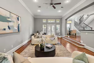 2316 Beall St, Houston, TX 77008 - Photo 6