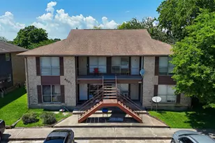 4021 Briar Hollow Dr, Dickinson, TX 77539 - Photo 30