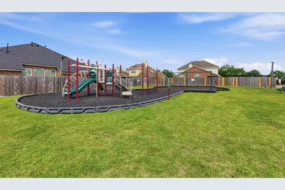 3608 Barrington Court, Pearland, TX 77584 - Photo 38