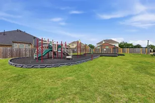 3608 Barrington Ct, Pearland, TX 77584 - Photo 38