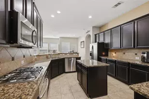 3608 Barrington Ct, Pearland, TX 77584 - Photo 14