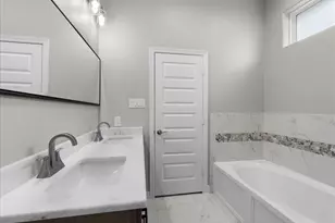 205 Big Spg Dr, Anahuac, TX 77514 - Photo 28