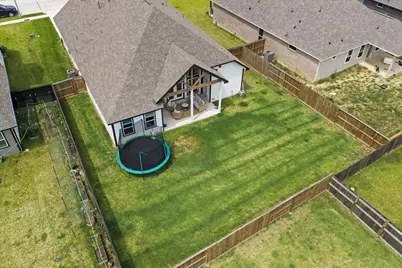 205 Big Spring Drive, Anahuac, TX 77514 - Photo 4