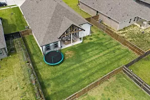 205 Big Spg Dr, Anahuac, TX 77514 - Photo 4