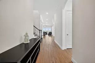 13823 Sturcombe Glen Trll, Rosharon, TX 77583 - Photo 4