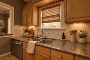 2620 Peckham St, Houston, TX 77098 - Photo 12