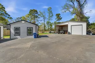 8526 Oakwood Dr, Magnolia, TX 77354 - Photo 2