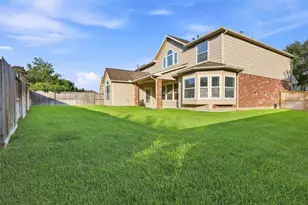 13107 Silhouette Bay Ct, Pearland, TX 77584 - Photo 28