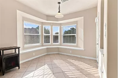 13107 Silhouette Bay Court, Pearland, TX 77584 - Photo 12
