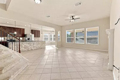 13107 Silhouette Bay Court, Pearland, TX 77584 - Photo 6