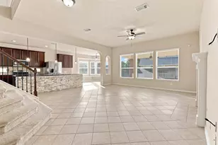 13107 Silhouette Bay Ct, Pearland, TX 77584 - Photo 6