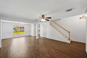 4111 Rocky Bend Dr, Sugar Land, TX 77479 - Photo 4