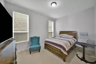 6718 Sotoria Ln, Sugar Land, TX 77479 - Photo 6