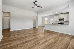 15683 Honey Cv Dr, Conroe, TX 77303 - Photo 6