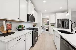 9726 Enclave Ridge Rd, Willis, TX 77318 - Photo 8