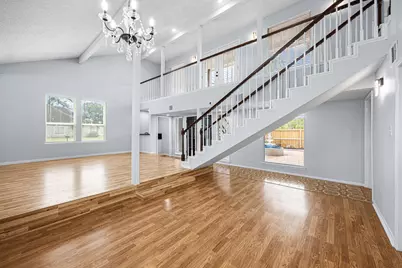 2926 Meadowcreek Drive, Missouri City, TX 77459 - Photo 14