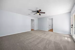 2926 Meadowcreek Dr, Missouri City, TX 77459 - Photo 22