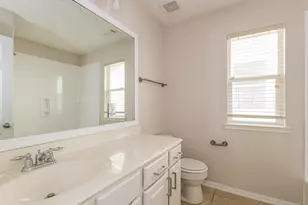 22 Frontera Cir, The Woodlands, TX 77382 - Photo 16
