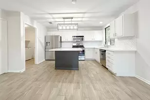 3 N Mossrock Rd, The Woodlands, TX 77380 - Photo 8