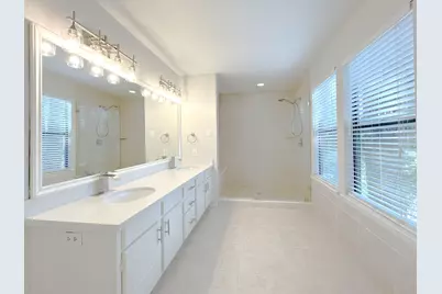 3 N Mossrock Road, The Woodlands, TX 77380 - Photo 32