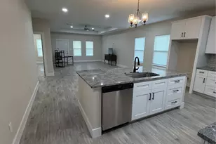 14893 Forest Castle Rd, Conroe, TX 77306 - Photo 6