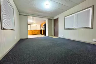 1718 W Dumble St, Alvin, TX 77511 - Photo 4