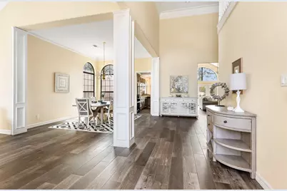 16 Kingwood Villas Court, Kingwood, TX 77339 - Photo 8