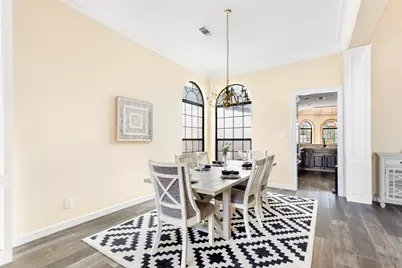 16 Kingwood Villas Court, Kingwood, TX 77339 - Photo 10