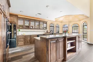 16 Kingwood Villas Ct, Kingwood, TX 77339 - Photo 12