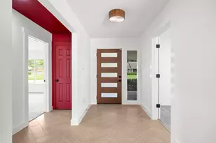 8202 Glencrest St, Houston, TX 77061 - Photo 6