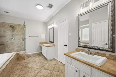 1331 Shady Bend Drive, Sugar Land, TX 77479 - Photo 16