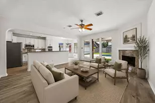 1331 Shady Bend Dr, Sugar Land, TX 77479 - Photo 10