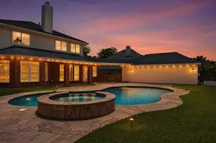 1331 Shady Bend Dr, Sugar Land, TX 77479 - Photo 1