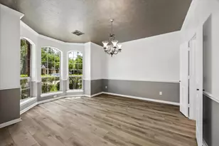 1331 Shady Bend Dr, Sugar Land, TX 77479 - Photo 8