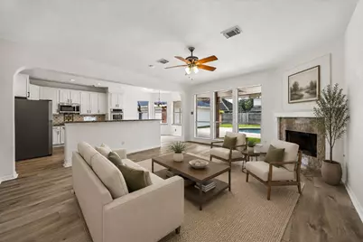 1331 Shady Bend Drive, Sugar Land, TX 77479 - Photo 10