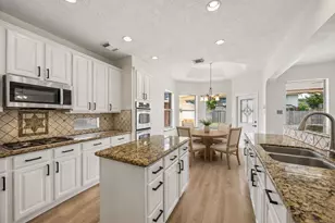 1331 Shady Bend Dr, Sugar Land, TX 77479 - Photo 12