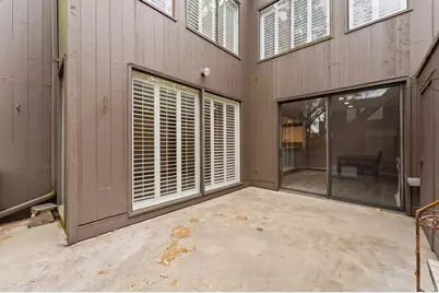 133 Litchfield Lane, Houston, TX 77024 - Photo 18